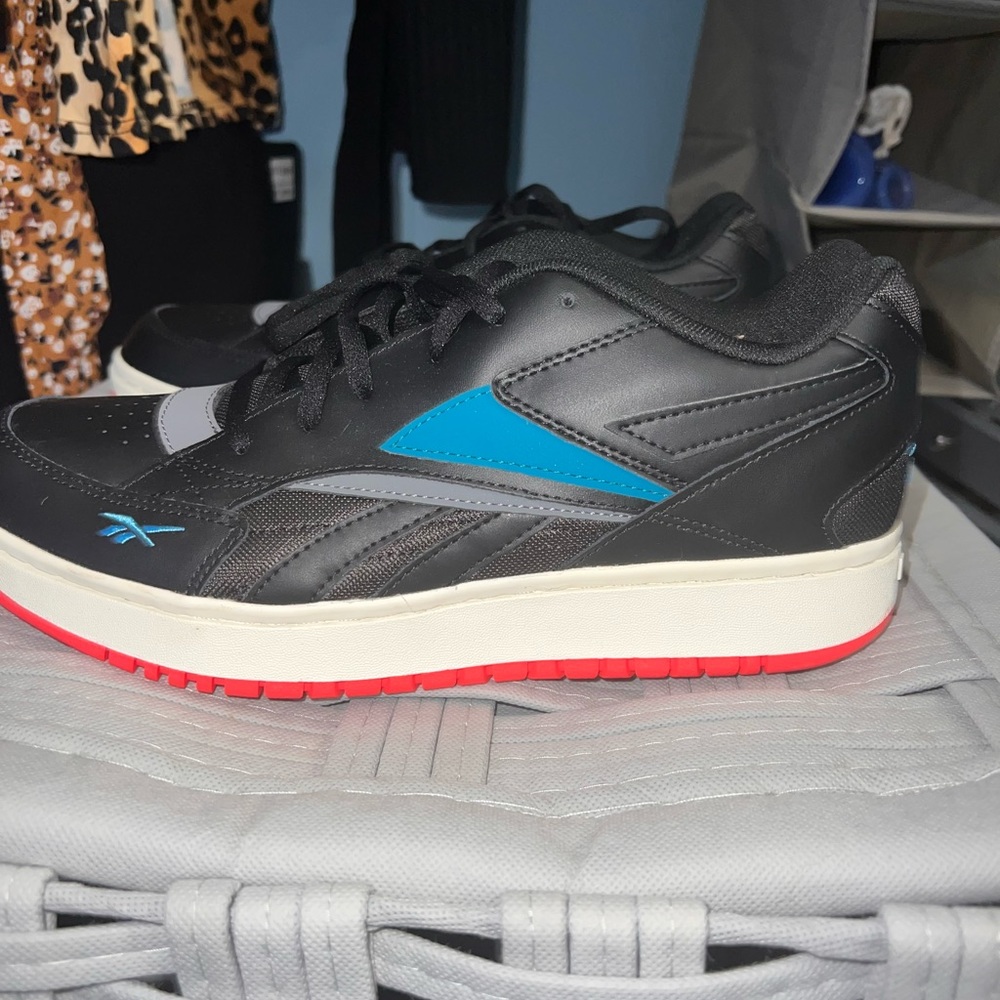 Brand New Reebok Women’s sneaker